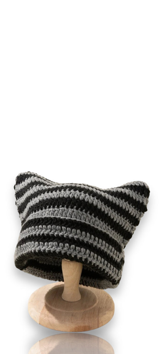 Dashmanian Beanie - Black